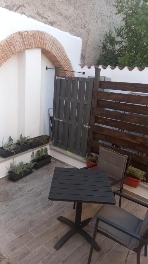 La Casetta Guest House Ористано Экстерьер фото